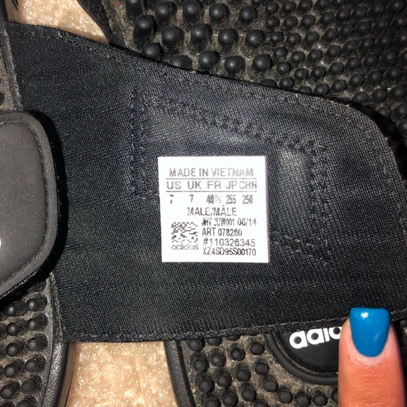 ADIDAS Slip On Slides - Picture 6 of 6